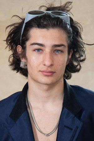 Sunny Suljic headshot