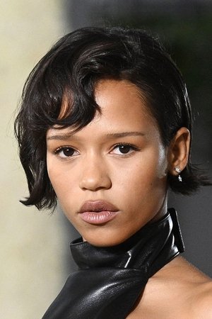 Taylor Russell headshot