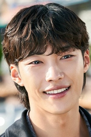 Woo Do-hwan headshot